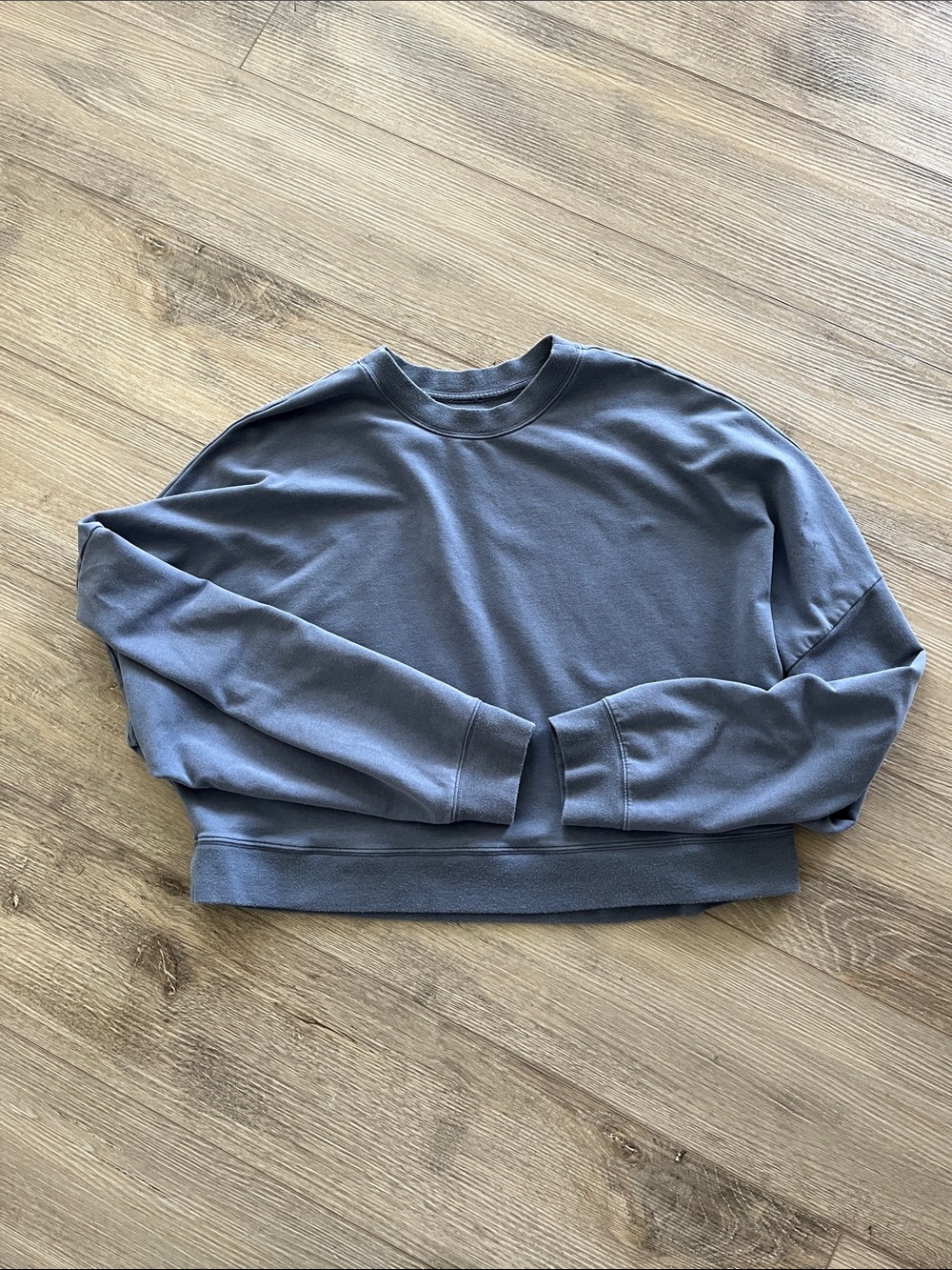 ALO Yoga Cropped Sway Crew Neck Pullover Bluestone Size L - Picture 2 of 5